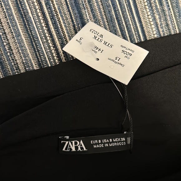 🆕ZARA Sz S Women’s Black Asymmetric One Shoulder Draped Top - Picture 5 of 9